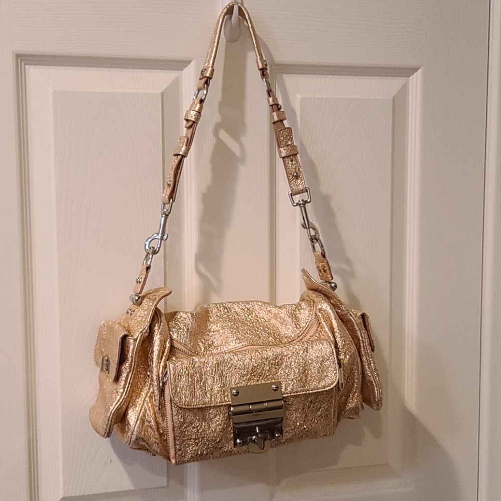 Alexisuospny shoulder bag!